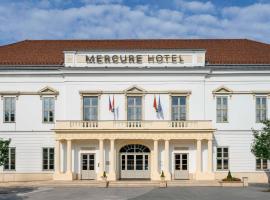 Mercure Szekesfehervar Magyar Kiraly，位于塞克希费黑瓦尔的酒店