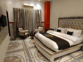 Grand AlFateh Hotel，位于拉合尔的酒店