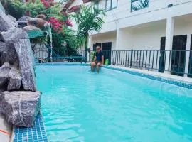 Villa Saint-Sulpice Apt avec piscine