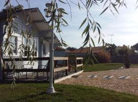Le chalet de Fréd et Line，位于La Garnache的酒店