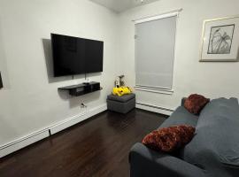 NYC Gateway: Cozy Home with Easy Access，位于Passaic的公寓