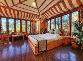 Hotel Pineview Shimla