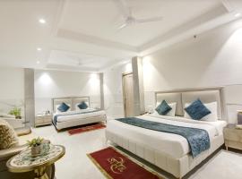 Hotel International Inn - Near Delhi Airport，位于德里英迪拉•甘地国际机场 - DEL附近的酒店