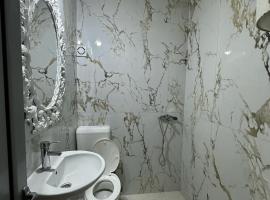 Lux Apartment Oasis，位于拉法洛维奇的酒店