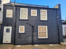 Hidden Gem. 1800s Bank Office. Knaresborough Town，位于纳尔斯伯勒的酒店