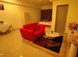 HB807 -Cyberjaya-Netflix-Wifi-Parking-Pool-Whole Apartment, 3035