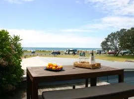 Seasong - Waihi Beach Holiday Home