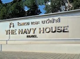 THE NAVY HOUSE HOTEL