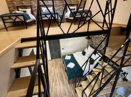 Berkri Gastro Yard & Guest House