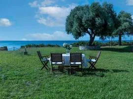 ALKEA beachfront apartment Moles Kalives Halkidiki