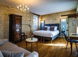 Logis Relais de la Source，位于Saint-Seine-lʼAbbaye的酒店