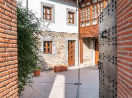 LA CASA DE LA RIBA，位于卢安科的酒店