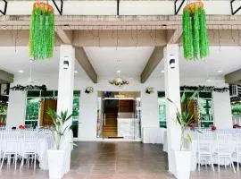 Qiu's Event House Deluxe Room