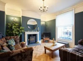 Deja Blue Beautiful period property