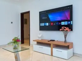 Modern 3 Bed Spacious Apartments