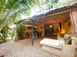 Villa YEMAYA - Suite bungalow indépendant，位于恩加帕鲁的住宿加早餐旅馆