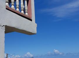"SunRise Inn" Nature Island Dominica，位于Penville的酒店