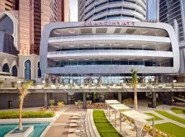 Grand Hyatt Abu Dhabi Hotel & Residences Emirates Pearl