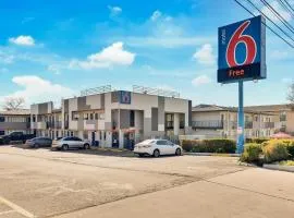 Motel 6-Austin, TX - Airport - South