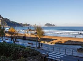 Pensión Zarauz Playa，位于扎鲁亚斯的住宿加早餐旅馆