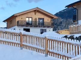 Clofers Nature Chalets Obermöschach，位于黑马戈尔的木屋