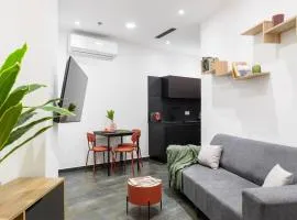 2 rooms apt with Bomb Shelter M6