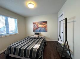 Room in Kitchener I，位于基奇纳的酒店