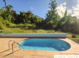La Villa du Toucan d'Or, au cœur de la Guadeloupe，位于珀蒂堡的家庭/亲子酒店
