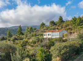 Villa la Collina Charme e Natura - Goelba，位于Marmi的酒店