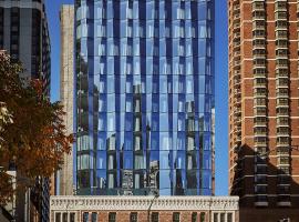 芝加哥总督酒店，位于芝加哥的酒店