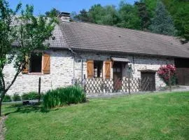 Gîte de France à Sainte Fortunade 2 épis - Gîte de France 5 personnes 454