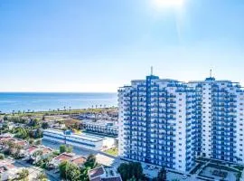 Royal Life Poseidon A Studio with Sea View in Long Beach