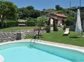 Villa with pool between Sorrento and Positano