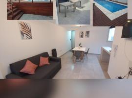 DPTO UN DORMITORIO C/COCHERA- CENTRO VILLA MARIA，位于玛利亚镇的公寓
