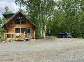 Talkeetna Log Cabin with Hot Tub Unit 1