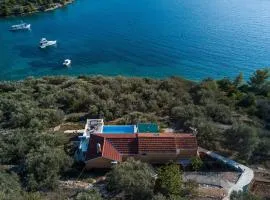 Holiday Home Nina Plitvine