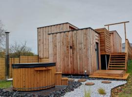 Gîte de la Bridolée, sauna et bain nordique，位于Lorquin的酒店