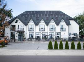 Готельно-ресторанний комплекс Фамілія，位于Bushtyno的酒店