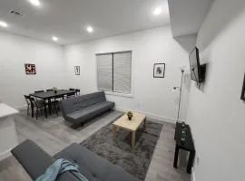 Luxury 2 bedroom apartment, close to NYC!