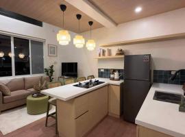 Fairway Grove at Iba, Zambales，位于Dirita的酒店