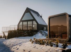 SkyGlamp，位于乌斯特龙的酒店