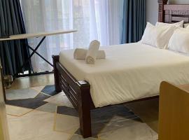 Furaha Luxury 8 bedroom vacation home in Nakuru Section 58，位于纳库鲁的酒店