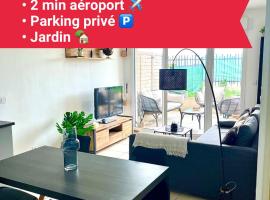 Superbe appart avec Jardin à 2 min de l’Aéroport-4 pers，位于维特罗勒的公寓