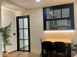 Apartamento premium en la plaza de Montanejos，位于蒙塔尼约斯的酒店