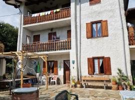 Casa Omnia B&B，位于Castellamonte的酒店