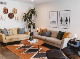 Casa de Vaqueros! Family&Pet Friendly! 3mi to the Beach!
