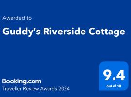 Guddy’s Riverside Cottage