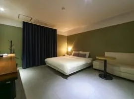 Yeonsan Oops Hotel