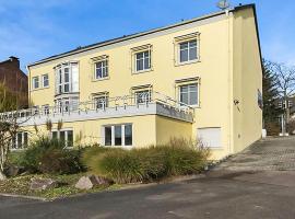 CityChalet Business Apartments - Workers welcome! - Free Parking - Fast WIFI - Smart TV - WM，位于萨尔布吕肯的木屋