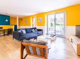 LES HALLES KEYWEEK Duplex with Terrace and Parking in Biarritz Center